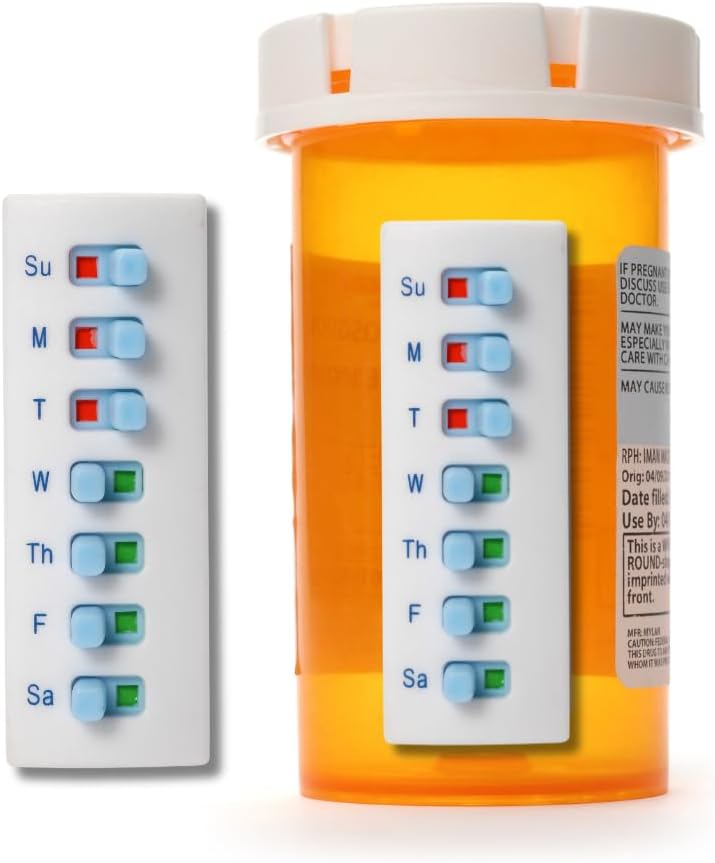 12 + 리필, Pill/Medication/Vitamin/Pet Med 추적자 & Reminder를 위한 껍질과 지팡이 재사용할 수 있는, 당신의 병, 조직 자유로운, 구부려진 뒤 (백색, 2 팩)에 부착하십시오