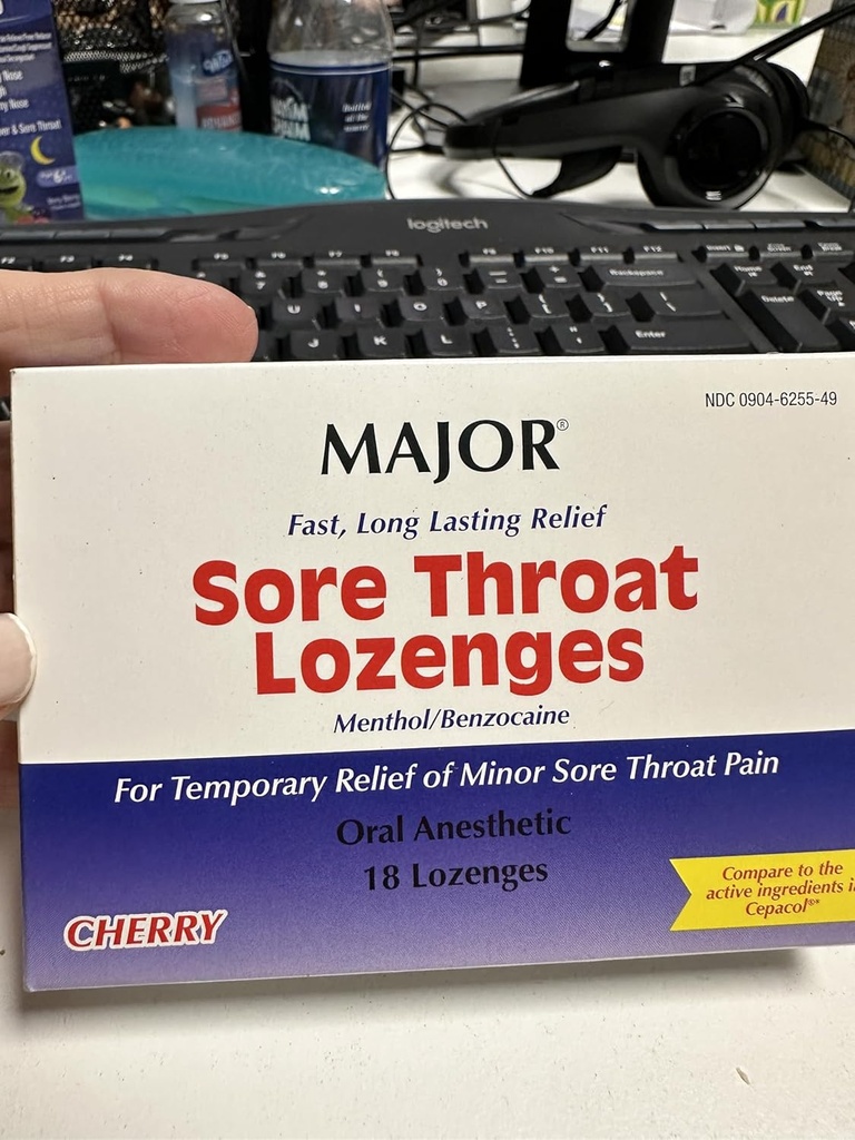 주위에 THROAT LZ 15-3.6MG 18 CHERRY