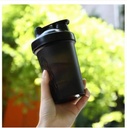 CHNLML 단백질 셰이커 병 400ML/16Oz w. 단백질 쉐이크, 섞는 공, 누설 증거를 가진 셰이커 병, 체육관, 운동, 주스 믹서 (검정/검정 몸, 16Oz-400ML-1Bottle)를 위한 셰이커 공